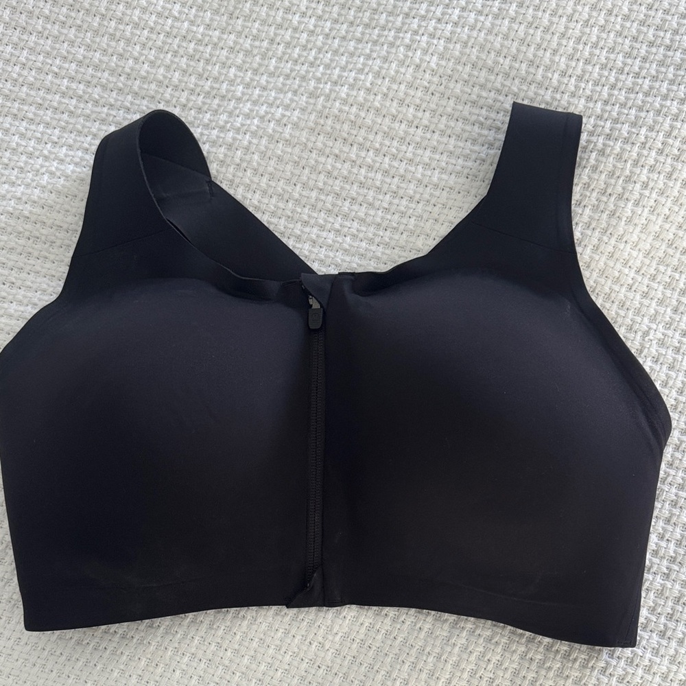 lululemon athletica Black Front-Zip Sports Bra